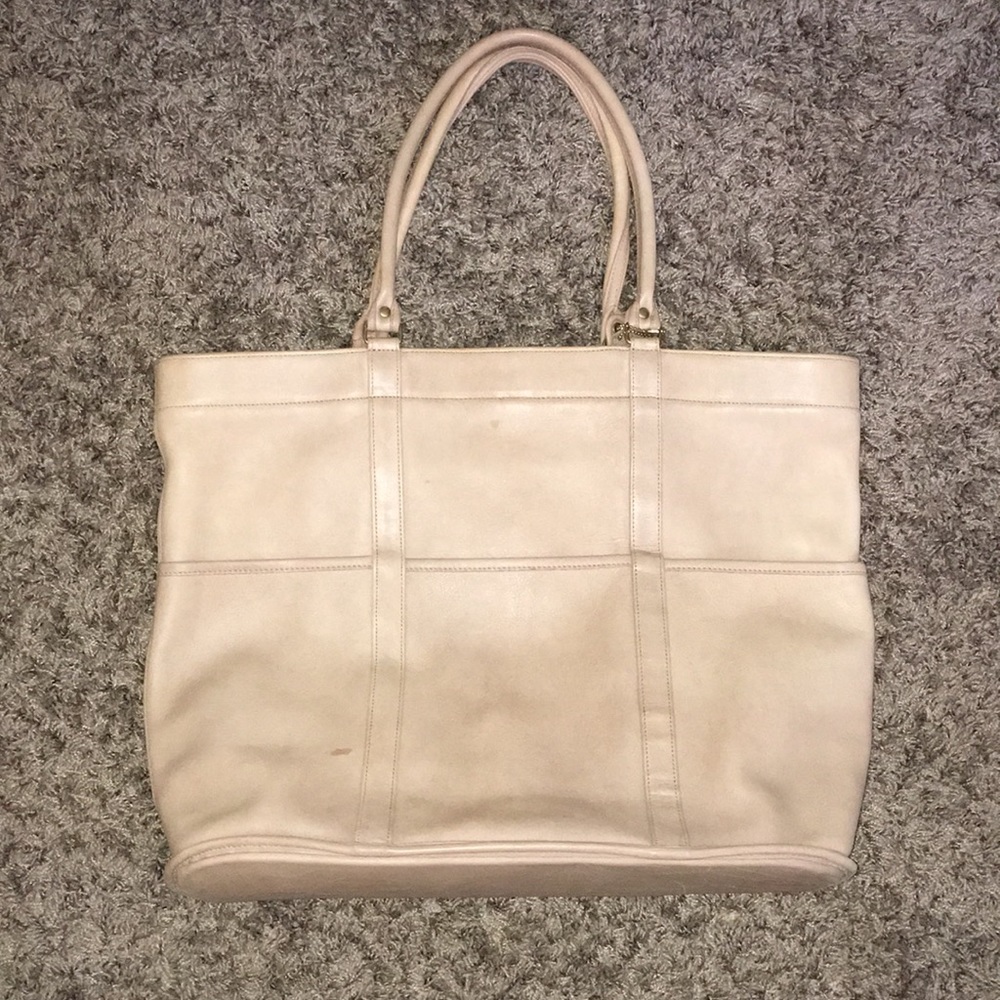 COACH LARGE LEATHER TAN PREOWNED CLEAN TOTE BAG EUC VINTAGE